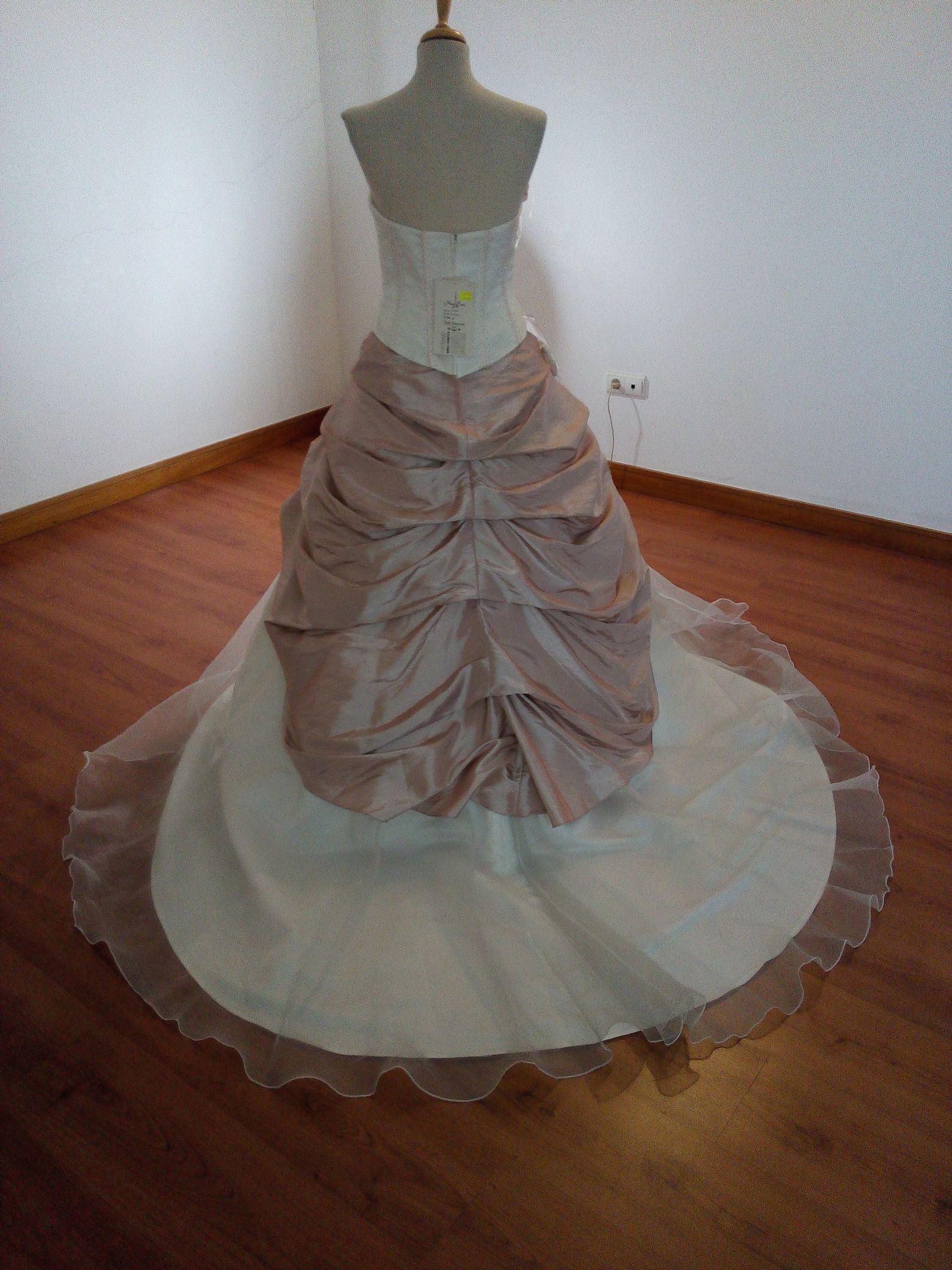 Vestido Noiva - CVN049 - Image 3